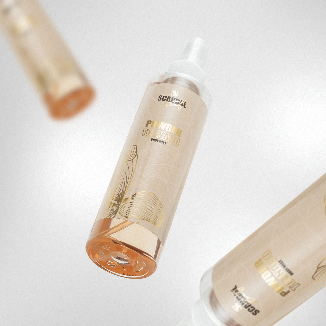 Scandal Beauty Powder Tornado Body Mist 200ml - Σπρέι Σώματος Με Πούδρα Τριαντάφυλλο & Ξυλώδη Νότες