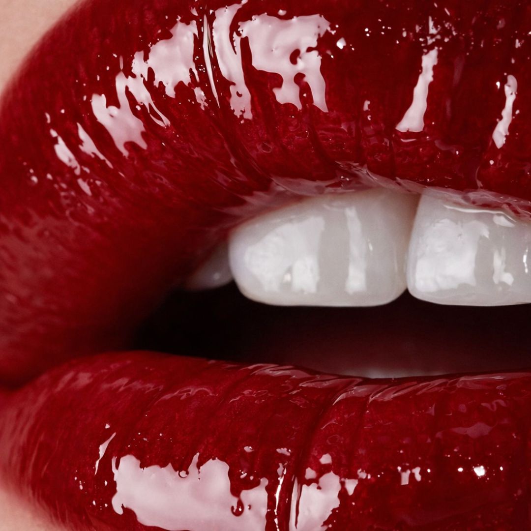 Seventeen Scandal Gloss in Oil Serum Red Spice 05 5ml - Έλαιο-Ορός Χειλιών Για Περιποίηση & Έντονη Λάμψη - Image 2