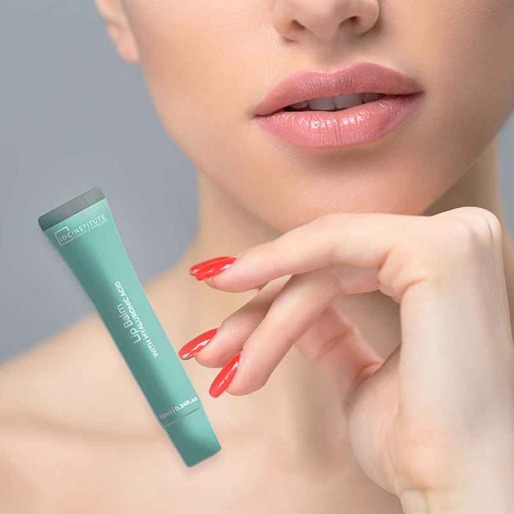 IDC Institute Lip Balm with Hyaluronic Acid 10ml - Balm Χειλιών με Υαλουρονικό & Αλόη για Εντατική Ενυδάτωση - Image 2